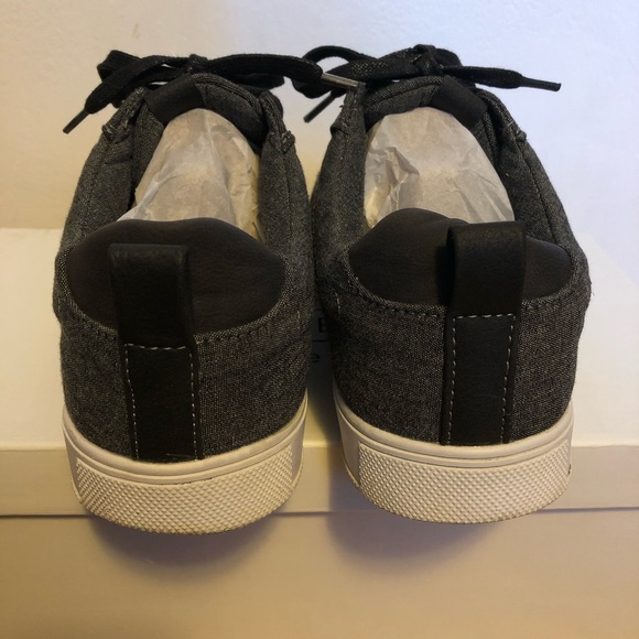 Men’s Steve Madden Sneakers - Picture 4 of 7